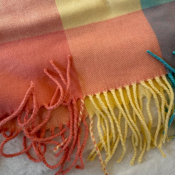 Easter Plaid checkered scarf - Picture 3 of 5